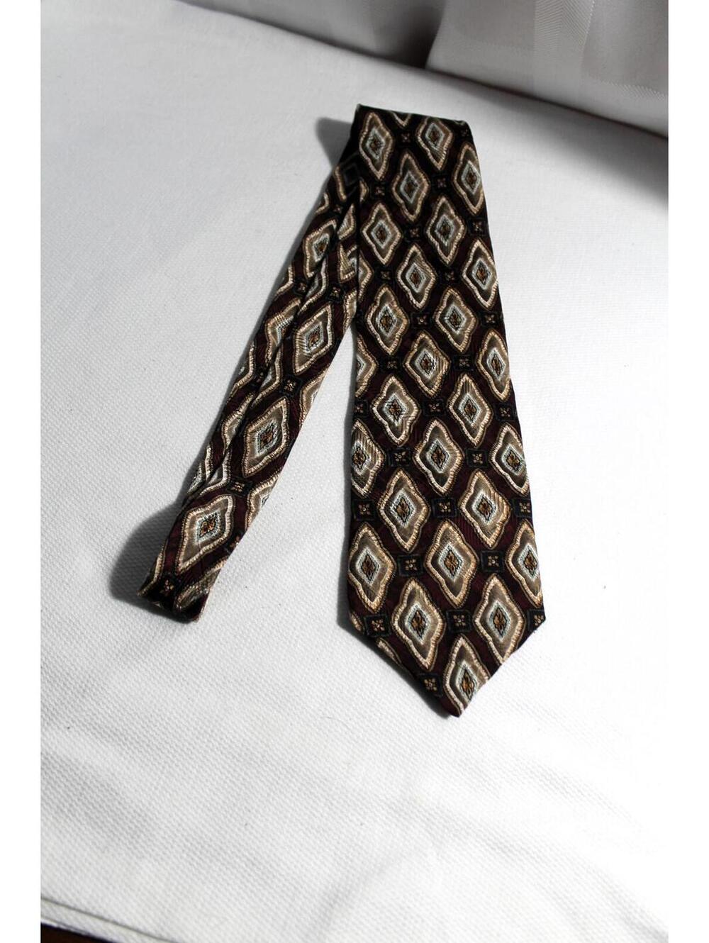 GUY LAROCHE Diffusion Silk Necktie, Wine, Taupe, Black, 3.75 X 58 Inches
